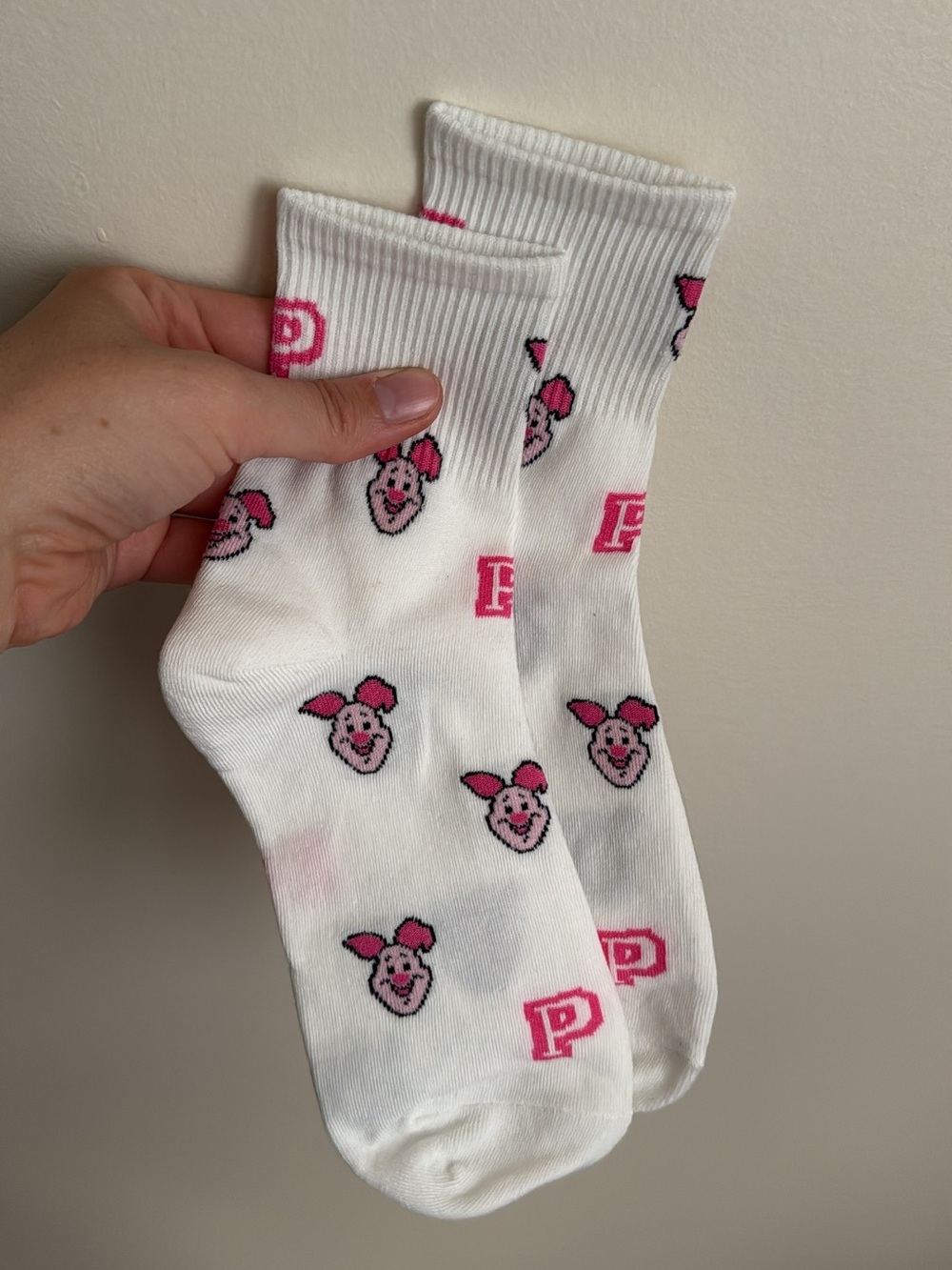 Cute Pink Piglet Pattern White Socks - Disney Winnie the Pooh